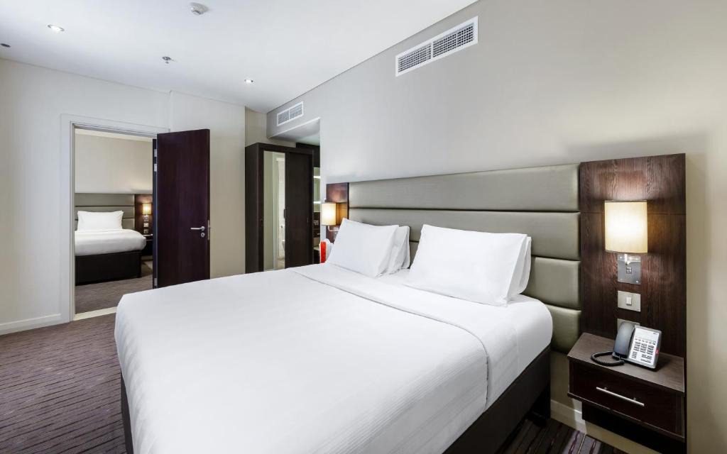 Premier Inn Doha - واجهة