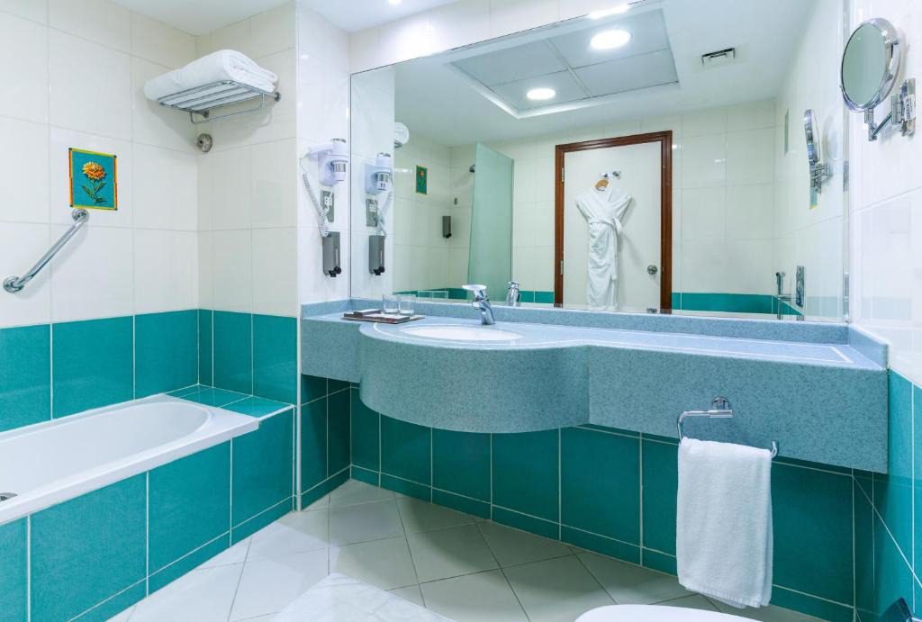 Coral Dubai Deira - المسبح