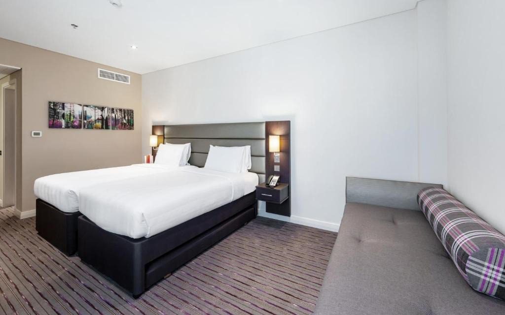 Premier Inn Doha - حمام