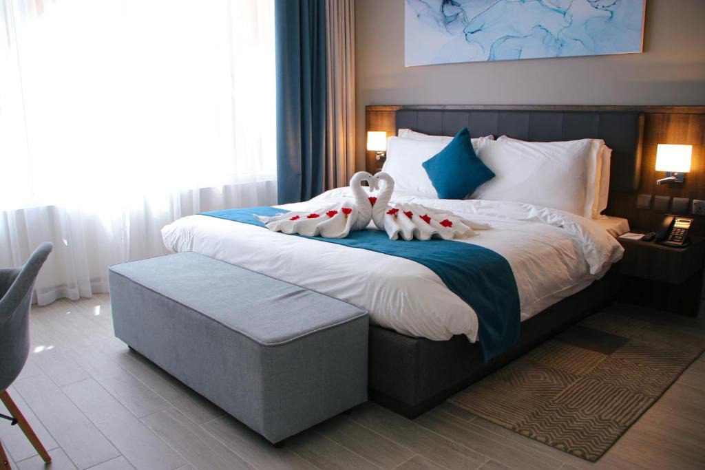 Citadines Al Ghubrah - المسبح
