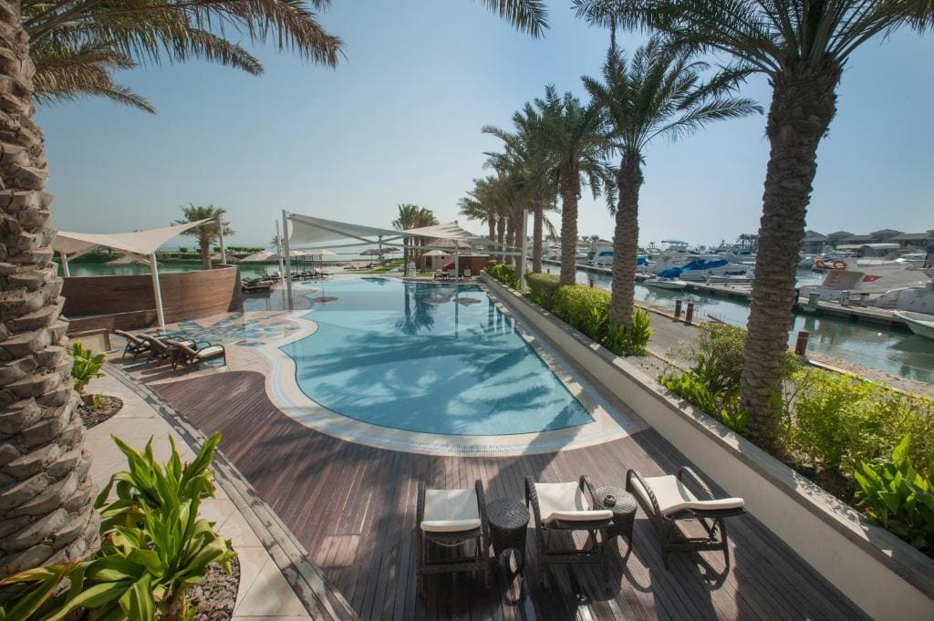Al Bander Resort - المسبح والمارينا