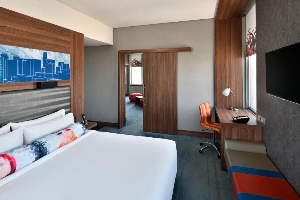 Aloft Riyadh (ألوفت)