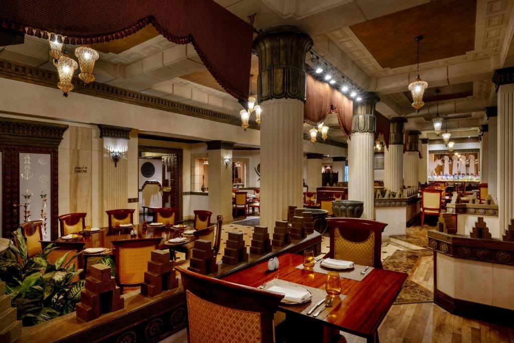 Gulf Hotel Bahrain - مطعم
