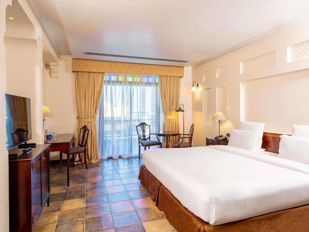 Novotel Al Dana - الغرف