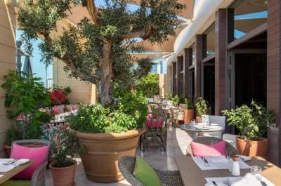 The Merchant House - المطعم الخارجي